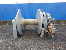 Wire Winch with Guide - 1