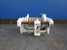 Wire Winch with Wire Guide - 1