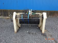 Wire Winch with Wire Guide - 1