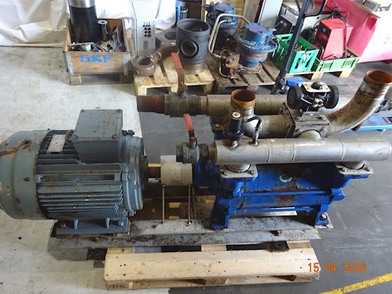 Samson Pumps Vacuum Pump #2