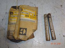 Caterpillar Dowel 7N-1902 - 1