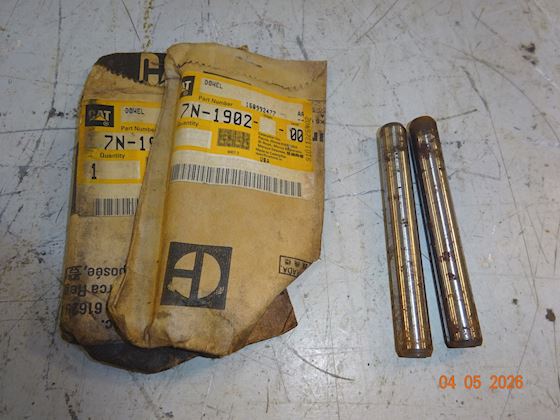 Caterpillar Dowel 7N-1902 #1