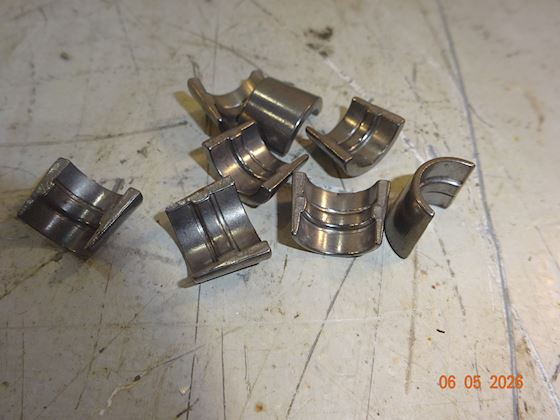 Caterpillar Lock-Retainer 197-7055 #1