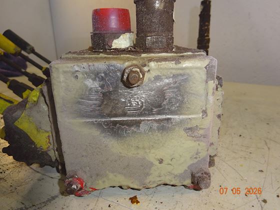 5 handle Hydraulic Valve Block #3