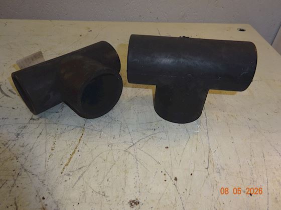 Caterpillar Hose Tee 141-7149 #1