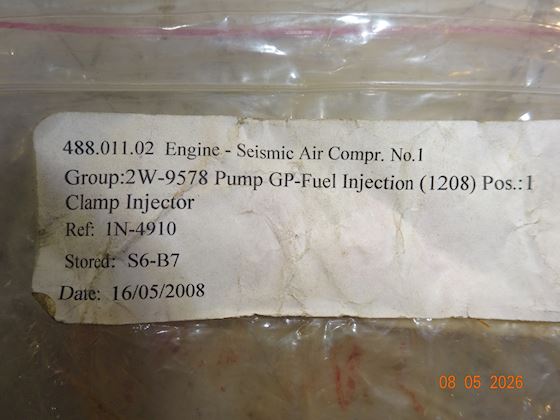 Caterpillar Clamp Injector 1N-4910 #2