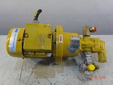 Van Wijk & Boerma KF20 R F 2 D15 Pump W/ Dutchi Electric Motor - 1