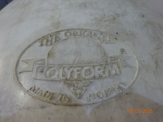 Polyform Fender 147,3cm x Ø38,1 #2