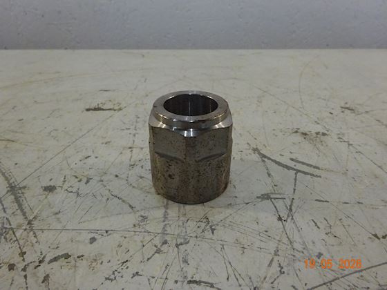 Wärtsilä Adapter Nut #1