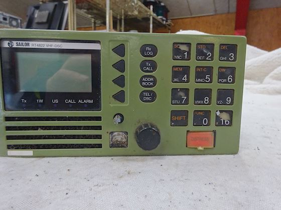Sailor RT 4822 VHF DSC #1