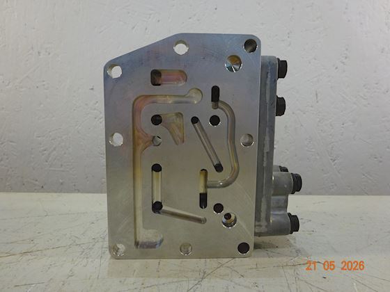 Caterpillar Body Valve 5N-2724 #2