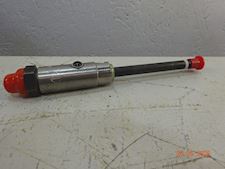 Caterpillar Fuel Injector Nozzle 4W-7018 - 1