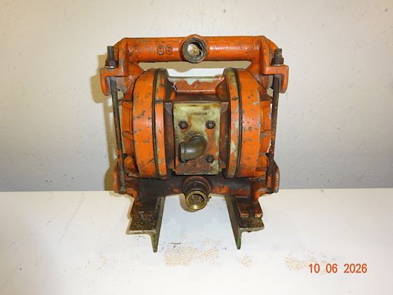 Wilden Pneumatic Driven Diaphragm Pump #2