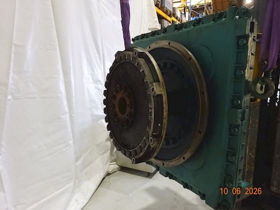 Brevini Hydraulics BZ4-470 Pump Drive Gearbox #2