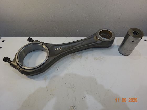 MWM Connecting Rod W/ Pin #1