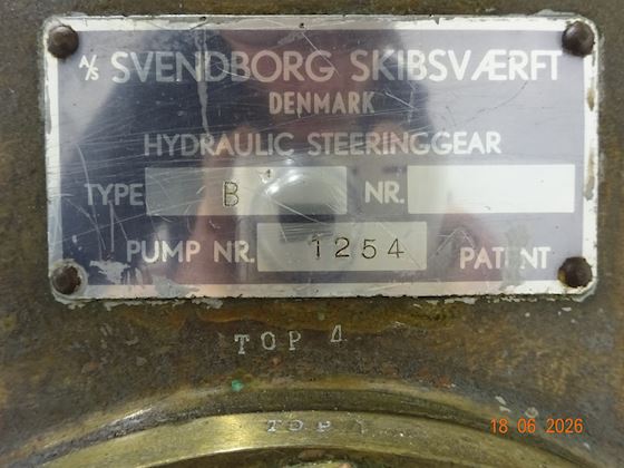 Svendborg Skibsværft A/S Hydraulic Brass Steering Gear Type B #3