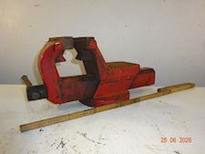 Vise - 1