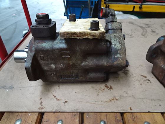 Vickers 3525????? #1