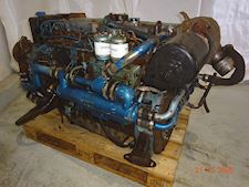 Perkins M215C - 1