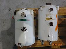 Hydralic tanks with level indicator/ sight flow glass and valves - 1