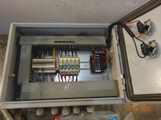 Doosan L126TIH with Starter box and Manuels #10