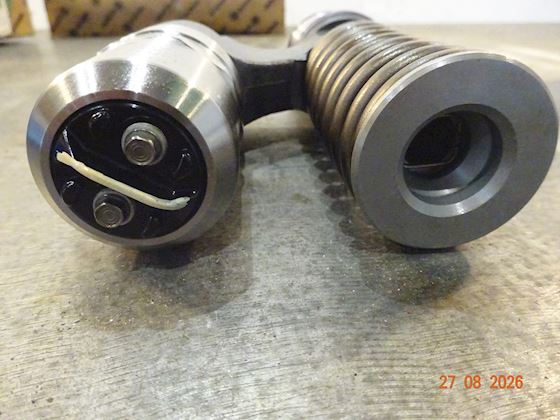 Scania Bosh Diesel Unit Injector #4