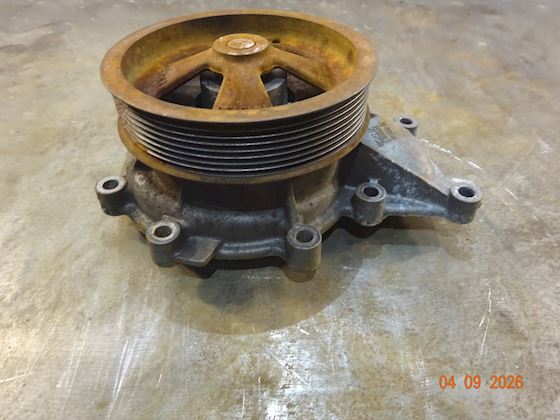 Scania Engine Cooling Pump 1508536 #1
