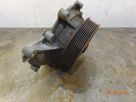 Scania Engine Cooling Pump 1508536 #2