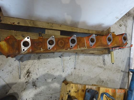 Scania Exhaust Manifold #2