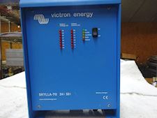 Victron SKYLLA-TG 24/50 - 1