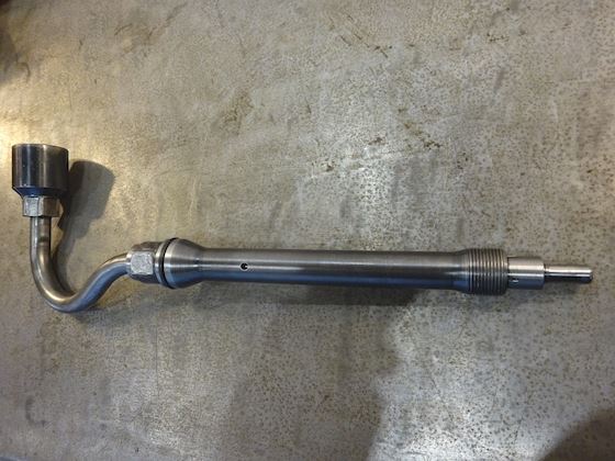 MAK fuel injector assembly #1