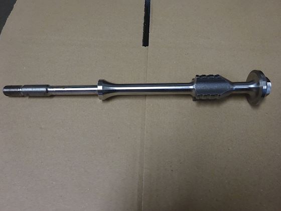 MAK valve spindle #1