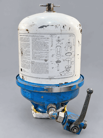 Mann & Hummel GMBH Oil cleaning centrifuge #2