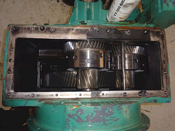 Twindisc MGX-516 Reverse Gearbox #6