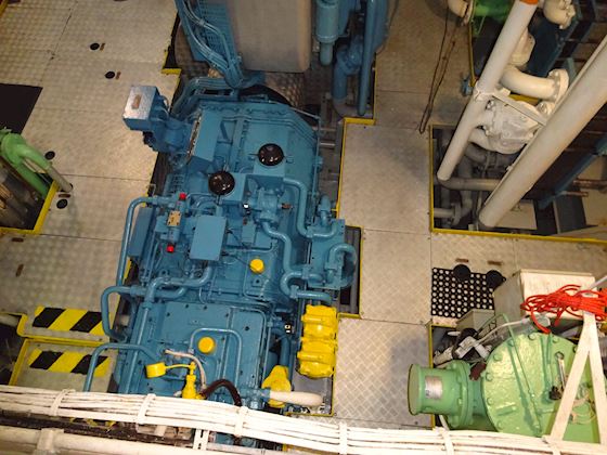 B&W Alpha 6L 28/32A #8