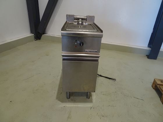 Deep fryer single bay freestanding #1