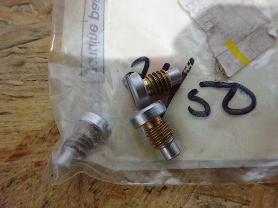 Alfa Laval Screw 3832000 #1