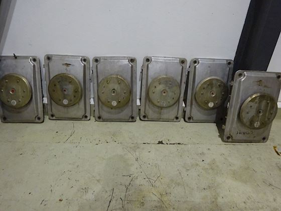 Wärtsilä- Wartsila Crankcase cover with relief valve 107 200 #1