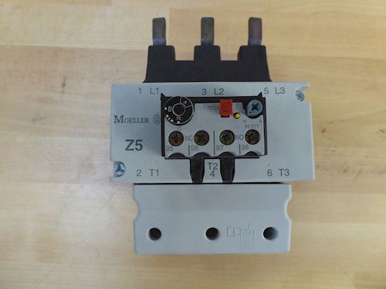 Moeller Z5-100/SK3 Overcurrent Relay #1