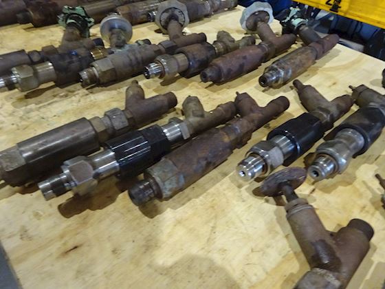 Sulzer Indicator Valve #2