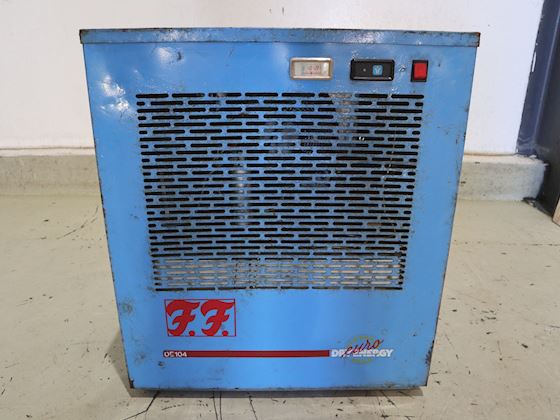 Motivair DE104 Air Dryer #1