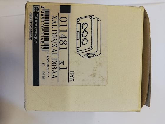 Schneider Electric XAL D03 / 011481 BOX #1