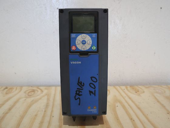 Vacon Vacon0100-L3-0003-4-HVAC+SBF2+IP54+FL02 #1
