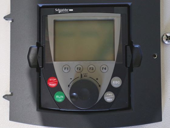 Schneider Electric Altivar 61 ATV61WD37N4 #8