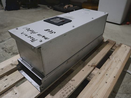 Schneider Electric Altivar 61 ATV61WD37N4 #2