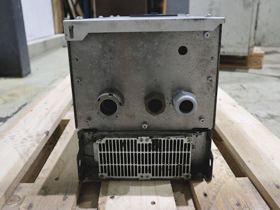 Schneider Electric Altivar 61 ATV61WD37N4 #4