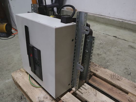 Schneider Electric LF2 #6