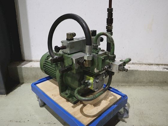 Steering machine pump #3