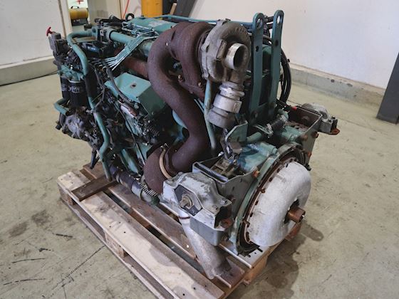 Volvo D6A180 EC96 #8