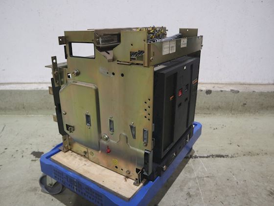 Merlin Gerin Masterpact M32 H1 #2